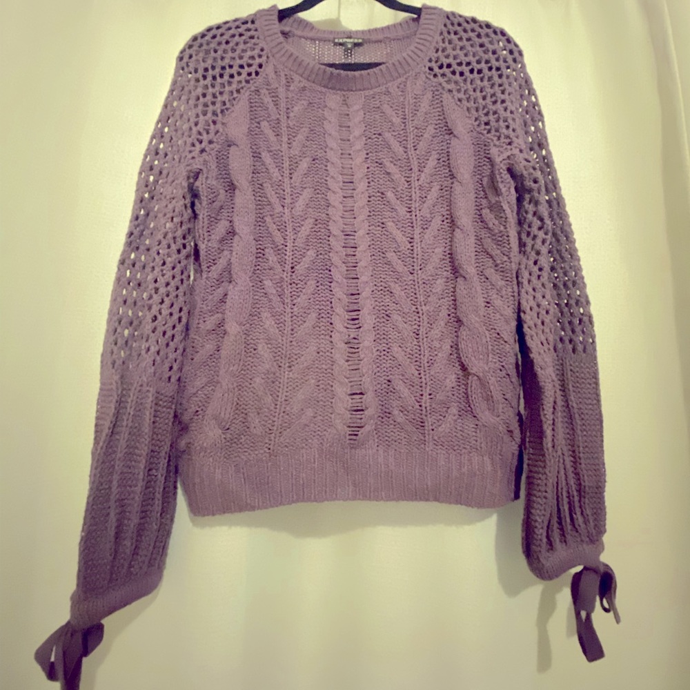 Express, X Small Women’s Sweater - Picture 1 of 5